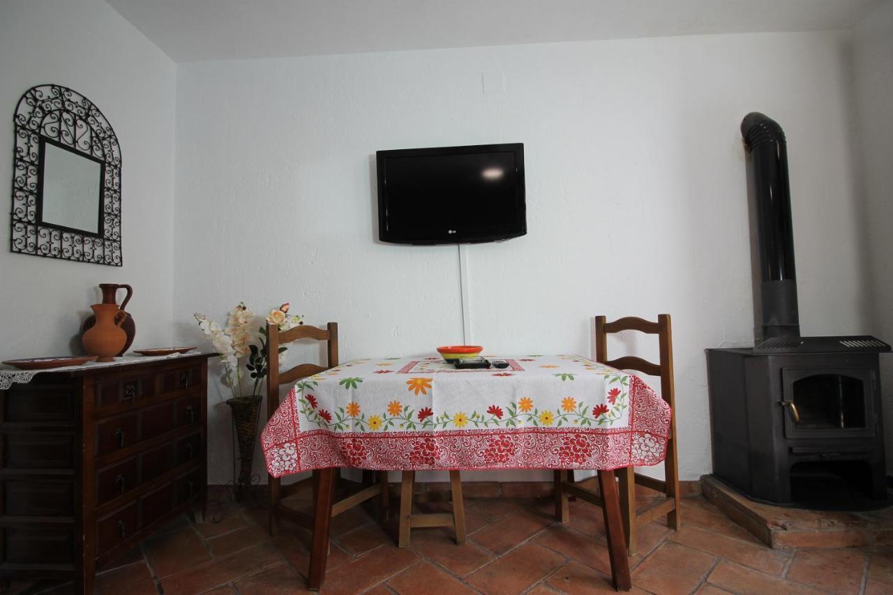 Casas Rurales Juzcar Centro Bagian luar foto